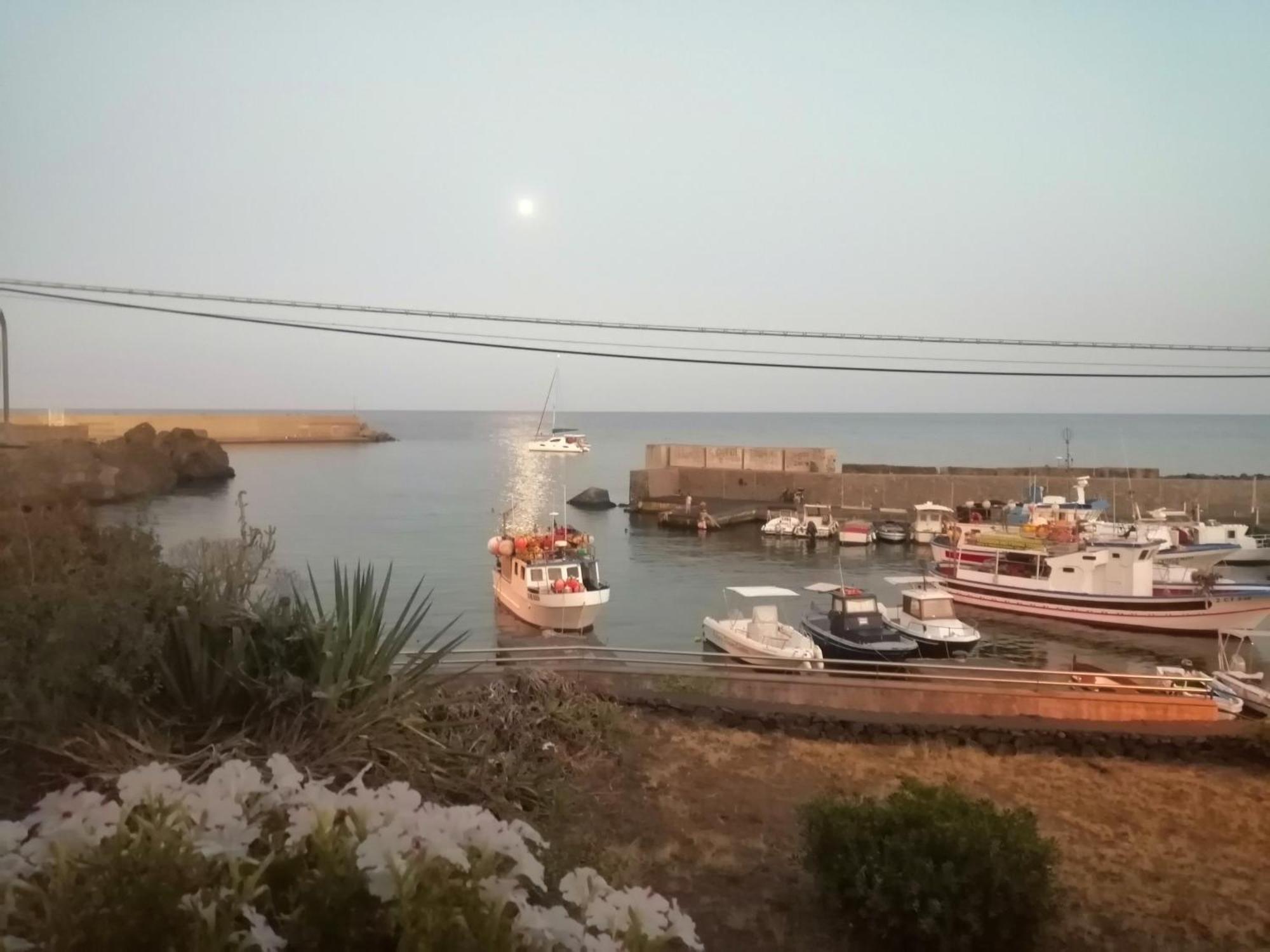 Acirealevacanze - Romantica Camera Sul Mare Buitenkant foto